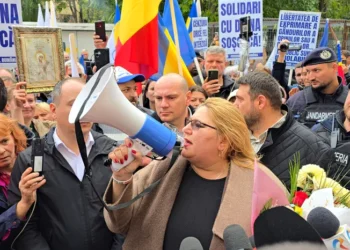 LOVITURĂ grea pentru Diana Șoșoacă. Este la un pas să își piardă…