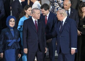 Nicușor Dan, dialog scurt cu Donald Trump la fotografia de grup. Ce răspuns a dat președintele