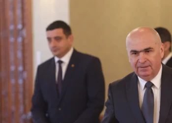Scenariul suspendării lui Nicușor Dan. Ce rol au Bolojan și Simion