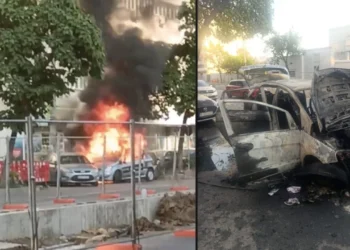 Mașina unei școli de șoferi a luat foc în mers! Eleva aflată la volan și instructorul auto…