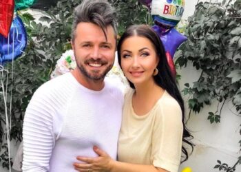 Controverse în jurul Gabrielei Cristea și al lui Tavi Clonda. Fetițele lor au rămas singure în vacanță: „Nu este voie, legal”