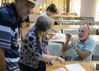 Atenție, pensionari! Schimbări importante de la 1 august. Ce trebuie să știe toți seniorii