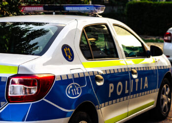 Patru indivizi au deschis focul asupra unei case din Țăndărei. Ipoteza Ș0CANTĂ a polițiștilor